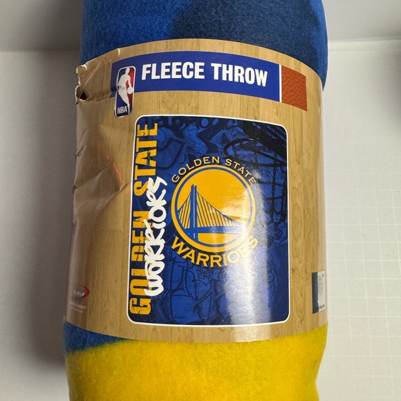 NBA Fleece Throw Blanket - Blue and Yellow - Picture 8 of 9